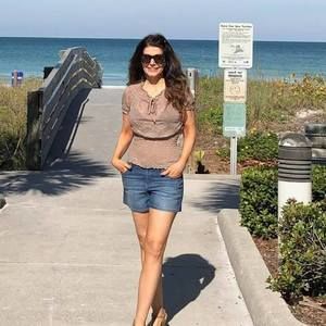 Meet your Posher, Louise